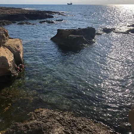 Cristian Waves 4 Villa Paphos
