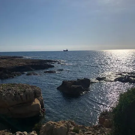 Cristian Waves 4 * Pafos